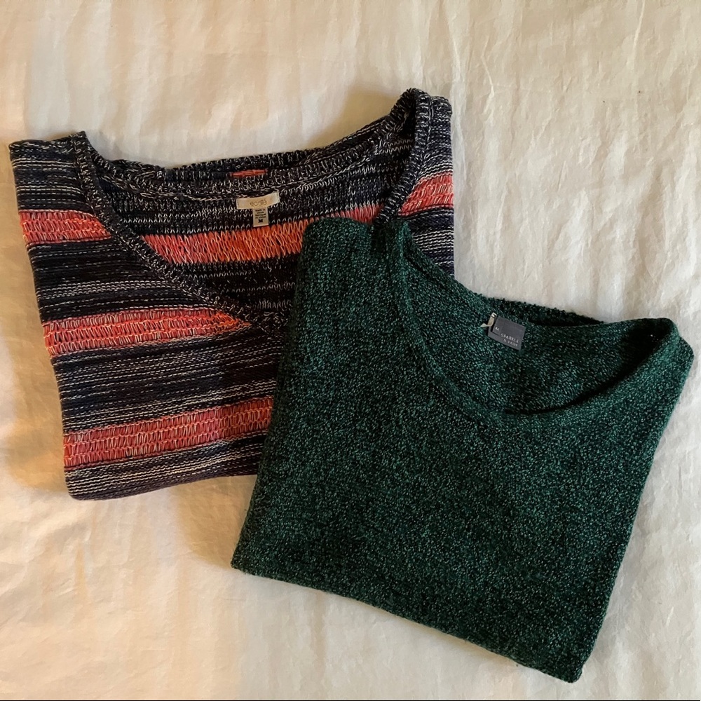 Lot 2 Knit Sweaters Size Medium